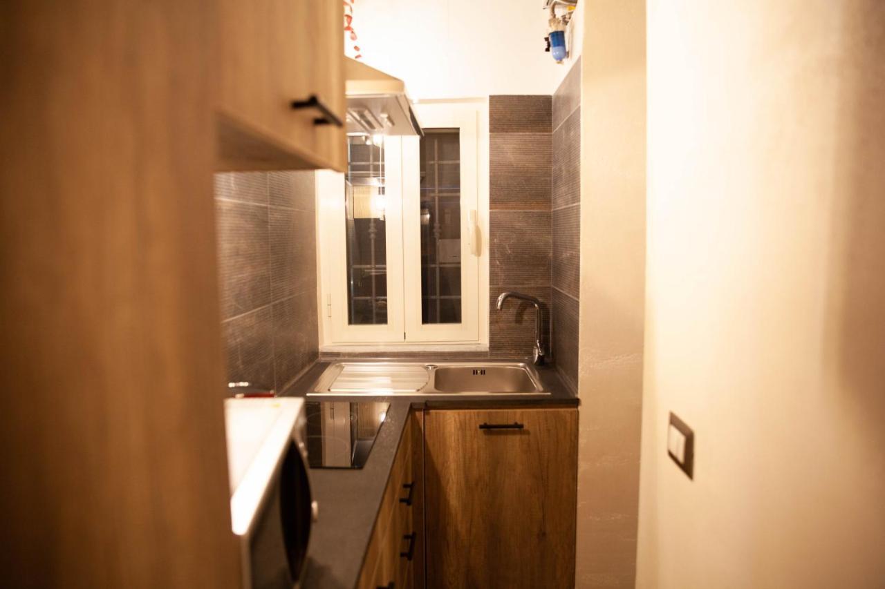 Apartment Plebiscito House - Naples
