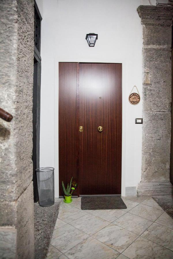 Plebiscito House - *