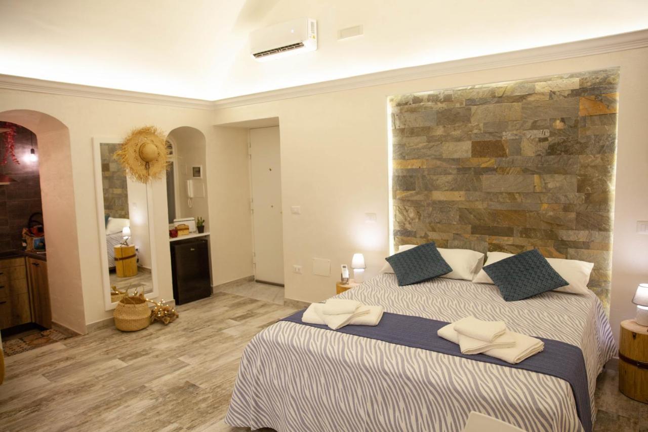 Plebiscito House - *